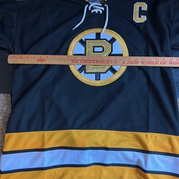 Boston Bruins Throwback Johnny Bucyk Retro Hockey Jersey Black Yellow Sz XXL 56